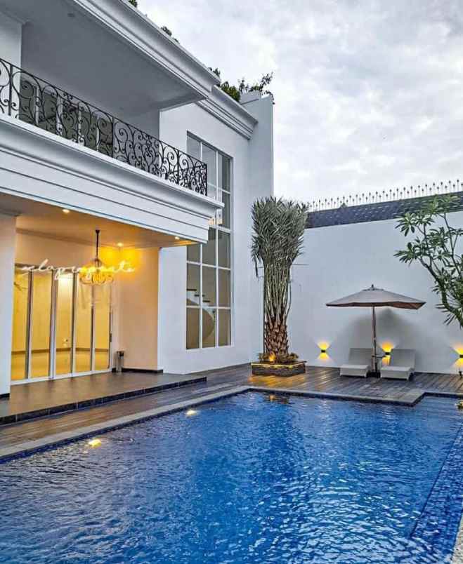 rumha mewah di duta indah pondok indah jakarta selatan