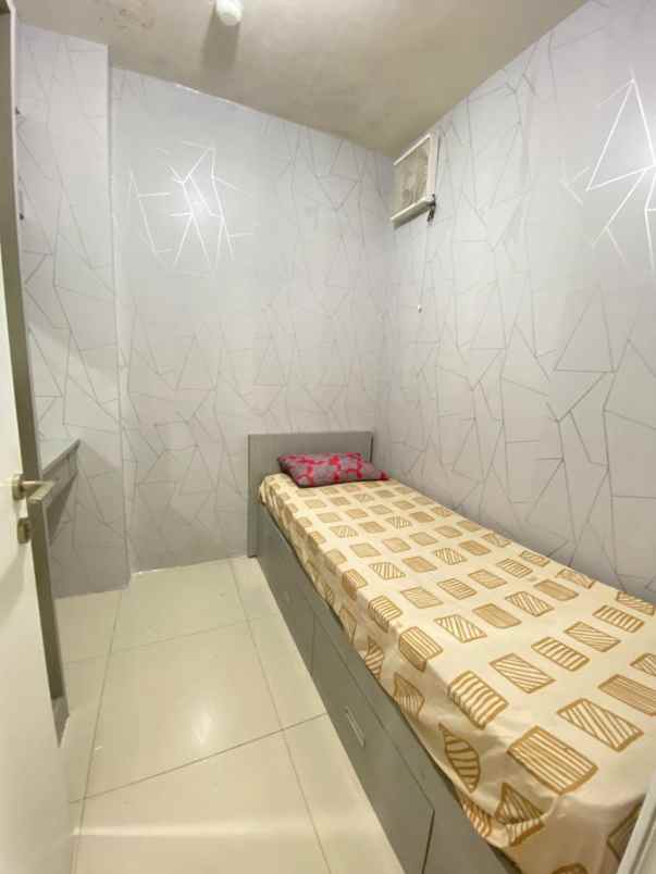 sewa 2 br full furnished green pramuka city tahunan