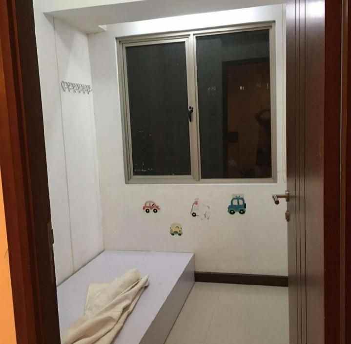 sewa apartemen waterplace residence baru renovasi