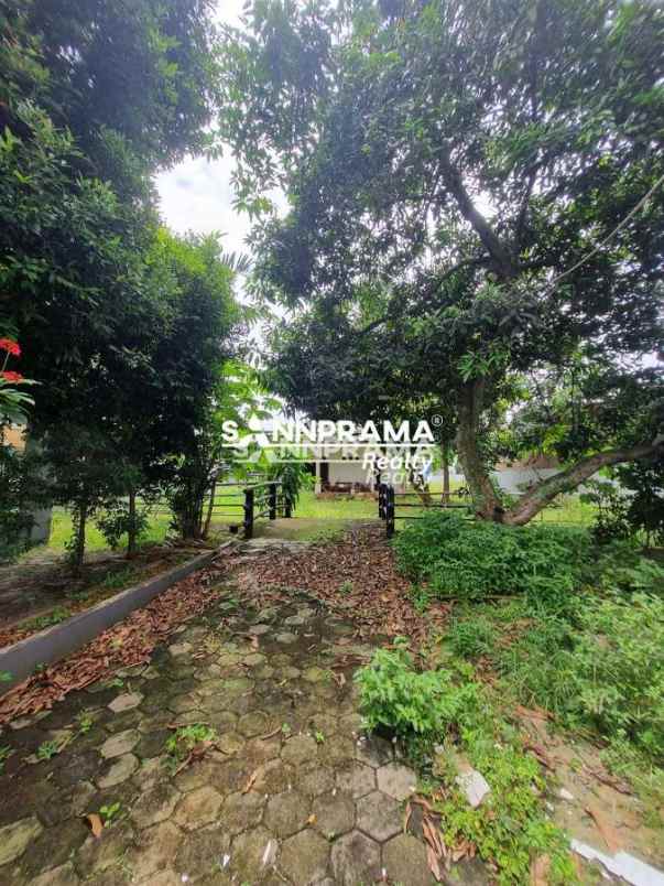 tanah dan bangunan eks sekolah 1919m2 kalimulya