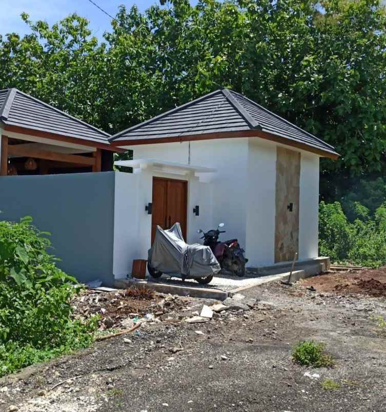 tanah di mumbul lingkungan villa dekat nusa dua bali