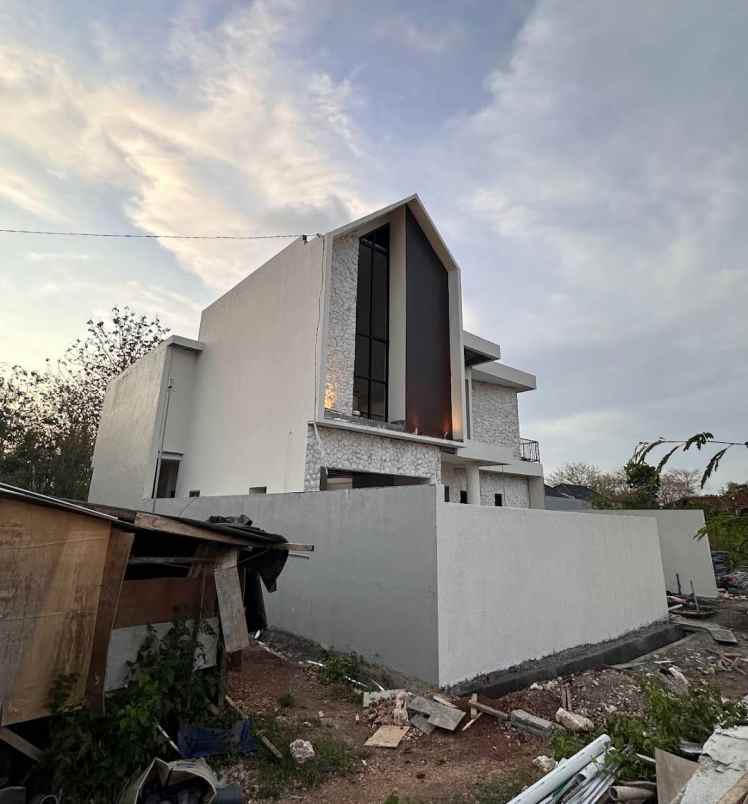 tanah di mumbul lingkungan villa dekat nusa dua bali
