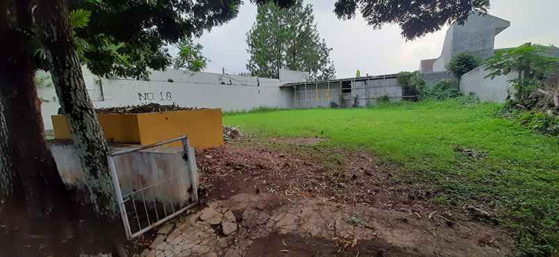 tanah konstitusi kelurahan