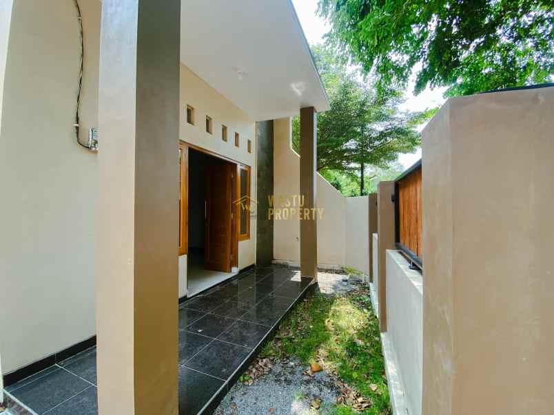 2 unit rumah baru dekat bandara adi sutjipto kalasan