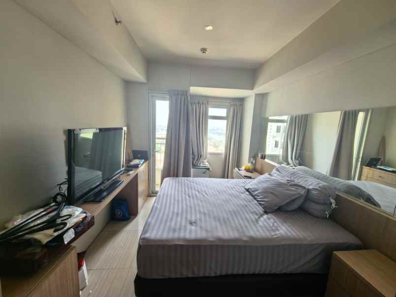 apartemen studio fully furnished greenlake sunter