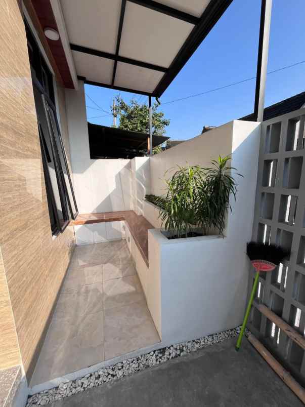 baru rumah timur ringroad jogja dekat jec