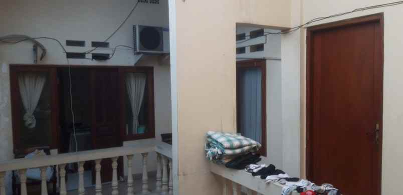 dijual 2 rumah jadi satu di raffles hills cibubur