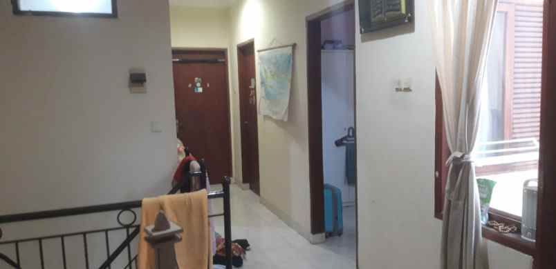 dijual 2 rumah jadi satu di raffles hills cibubur