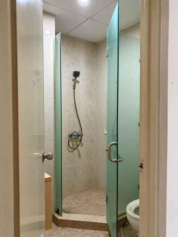 dijual apartemen apartemen cosmo mansion