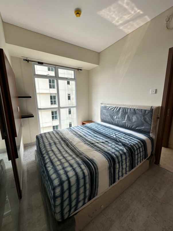 dijual apartemen bagus full furnished jakarta barat