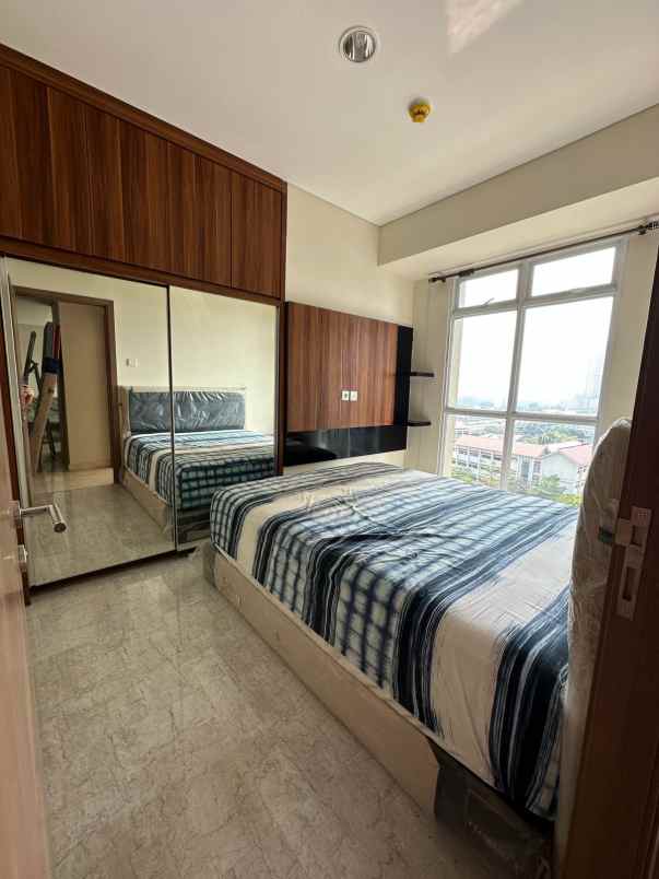 dijual apartemen bagus full furnished jakarta barat