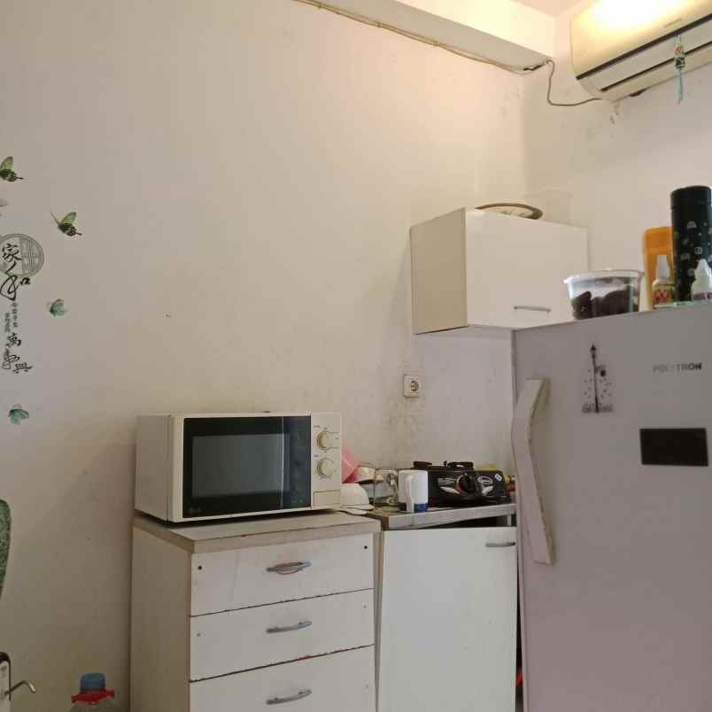 dijual apartemen jl menur pumpungan