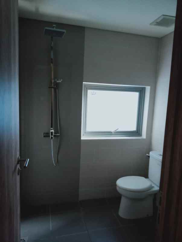 dijual apartemen jl warung jati barat