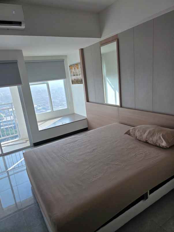 dijual apartemen westown view