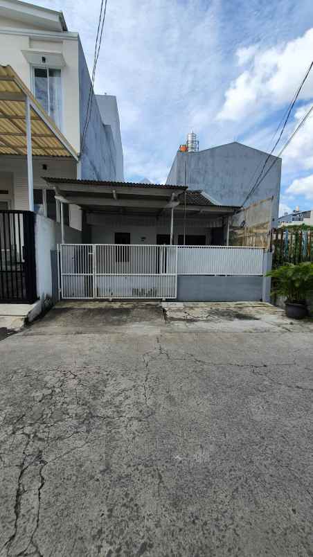 dijual cepat rumah bagus 1 lantai kelapa gading