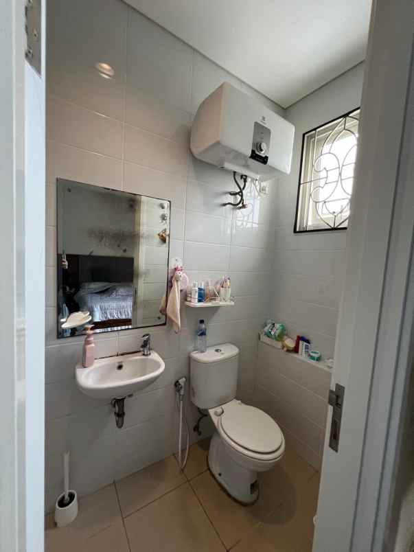 dijual cepat rumah rapih siaphuni the savia bsd city