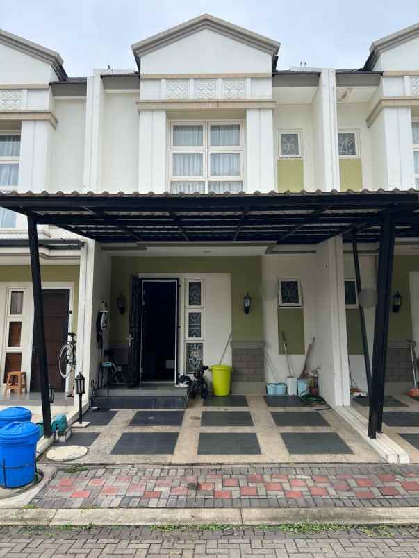 dijual cepat rumah rapih siaphuni the savia bsd city