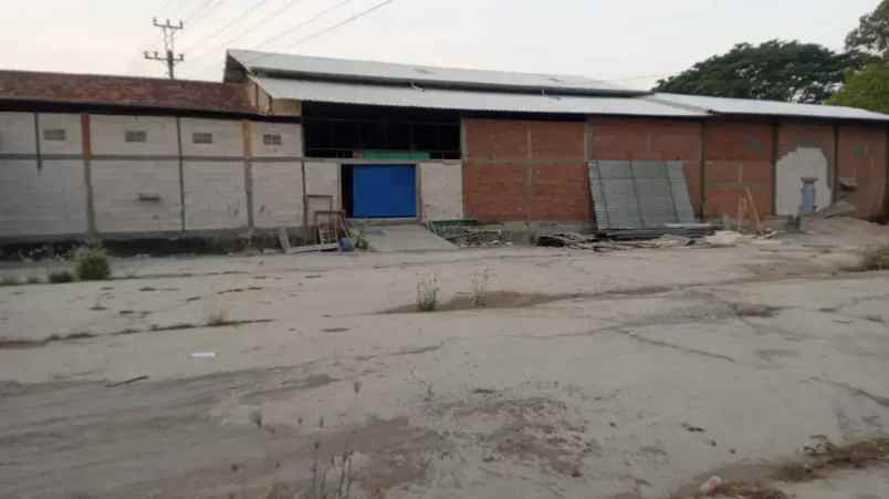 dijual gudang siap pakai di desa pasuruhan kidul kudus