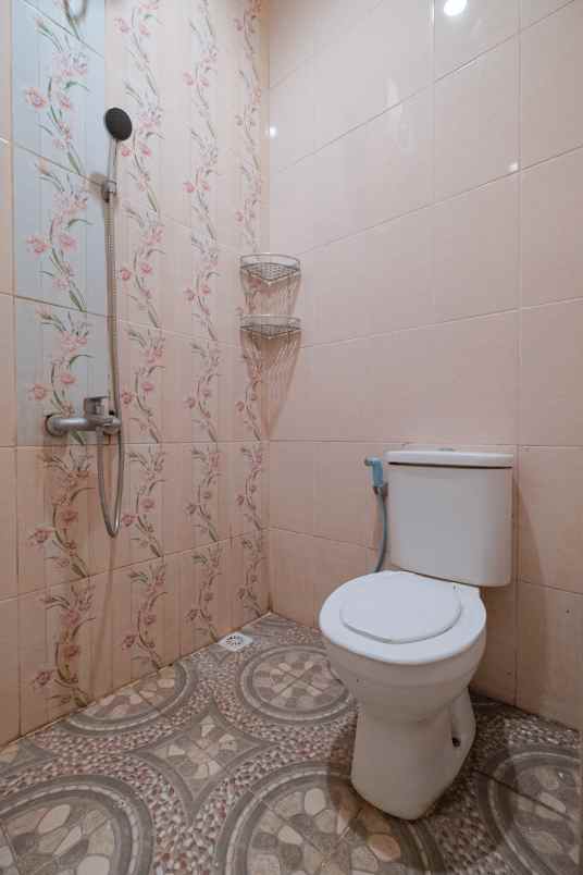 dijual kost gitogati sariharjo sleman