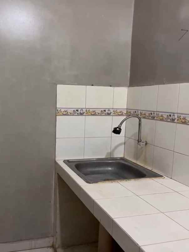 dijual kost kawaluyaan