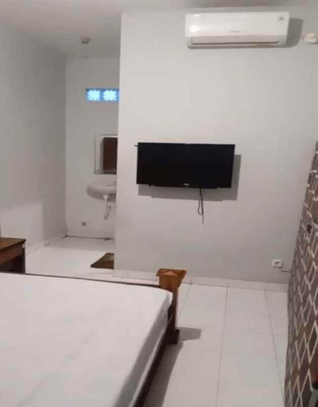 dijual kost kawaluyaan