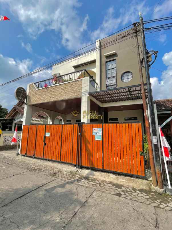 dijual kost sariharjo