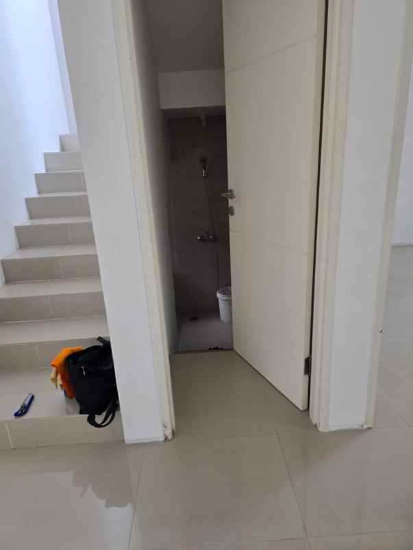 dijual perumahan north west park surabaya