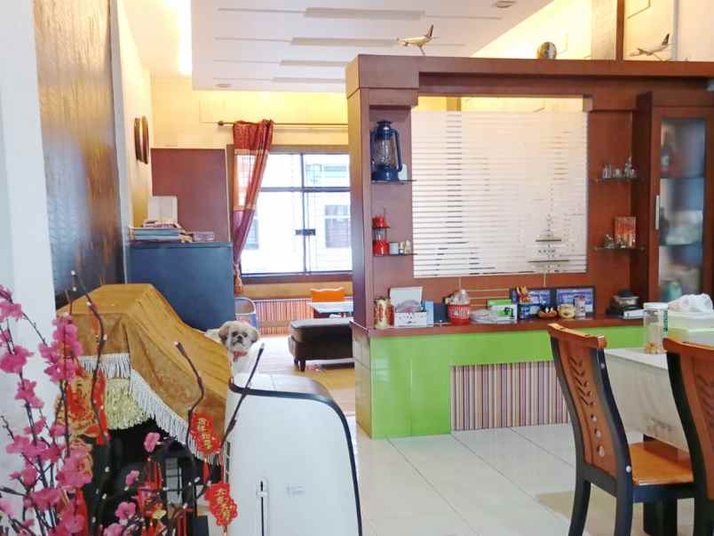 dijual ruko 4 5 tingkat komplek multatuli blok cc