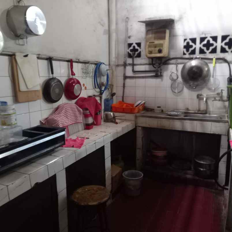 dijual ruko daerah kramat kwitang harga bawah njop