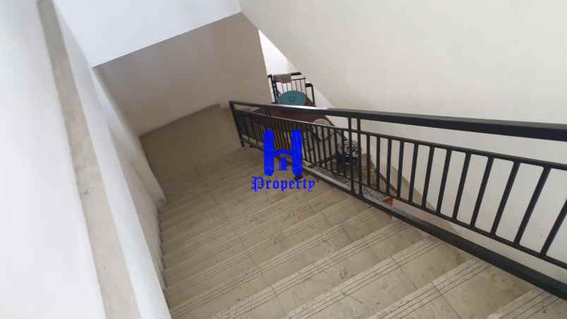 dijual ruko di jalan cemara medan lokasi strategis