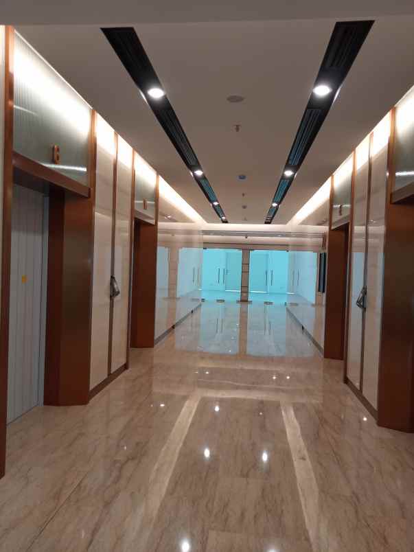dijual ruko gudang kantor jalan letjen suprapto kav