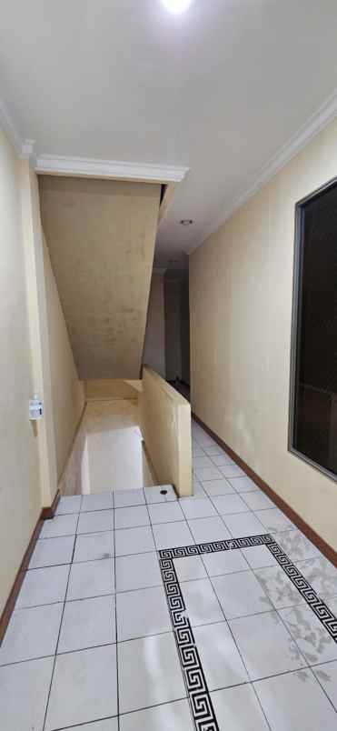dijual ruko gudang kantor jatinegara timur raya 101