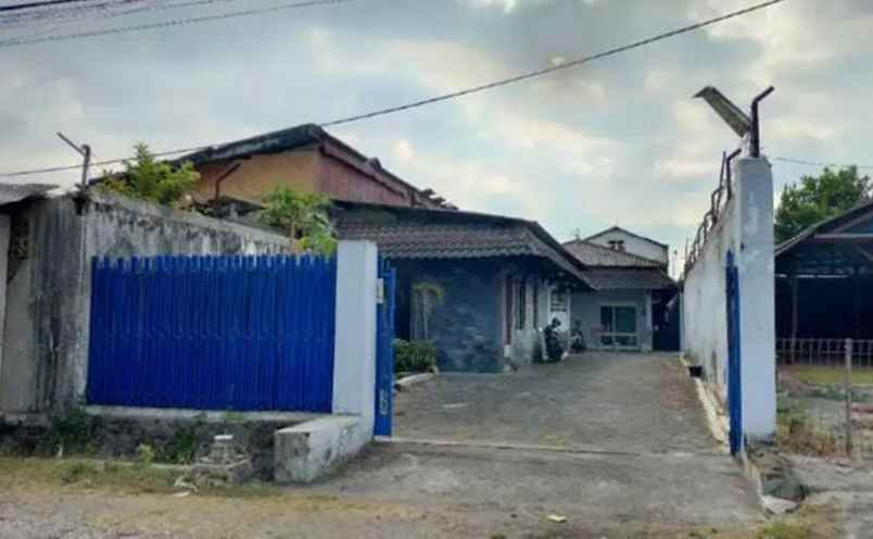 dijual ruko gudang kantor jl godean kec kasihan kab