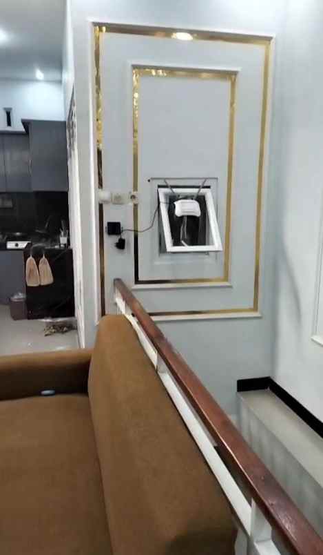 dijual ruko gudang kantor jl mayor unus honggosari