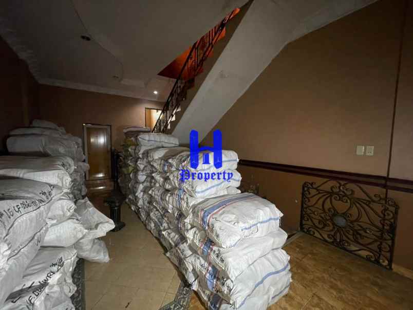 dijual ruko gudang kantor komplek taman jemadi indah