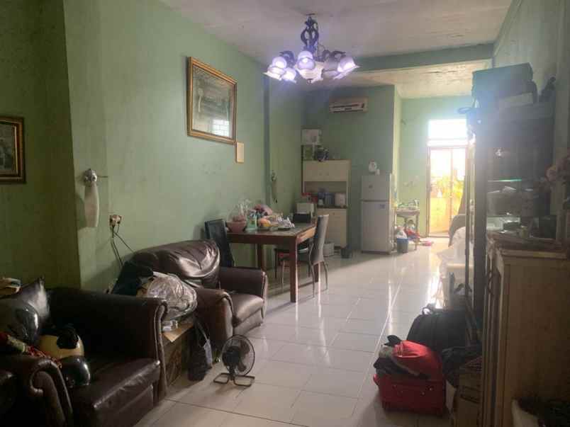 dijual ruko gudang kantor letjend soeprapto johar