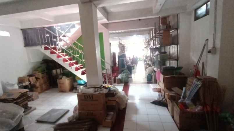 dijual ruko gudang kantor pekauman kec gresik kab gresik