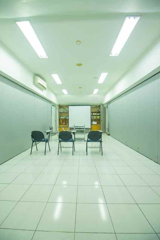 dijual ruko gudang kantor wahid hasyim menteng