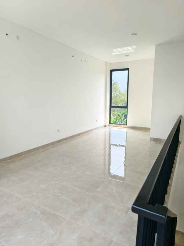 dijual ruko gudang kantor west village bsd