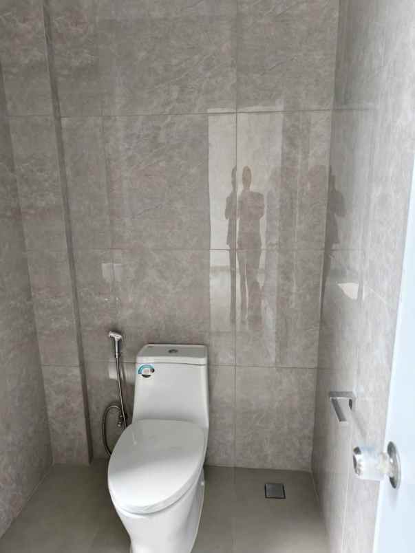 dijual ruko gudang kantor west village bsd