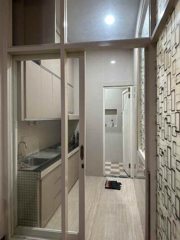 dijual ruko petemon barat surabaya jejer 2