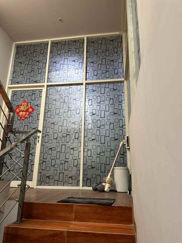 dijual ruko petemon barat surabaya jejer 2