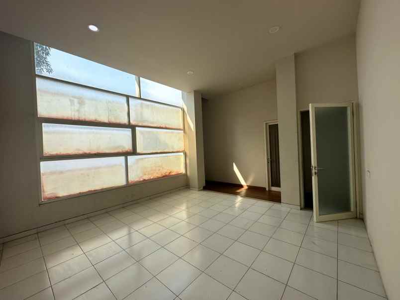 dijual ruko petemon barat surabaya jejer 2