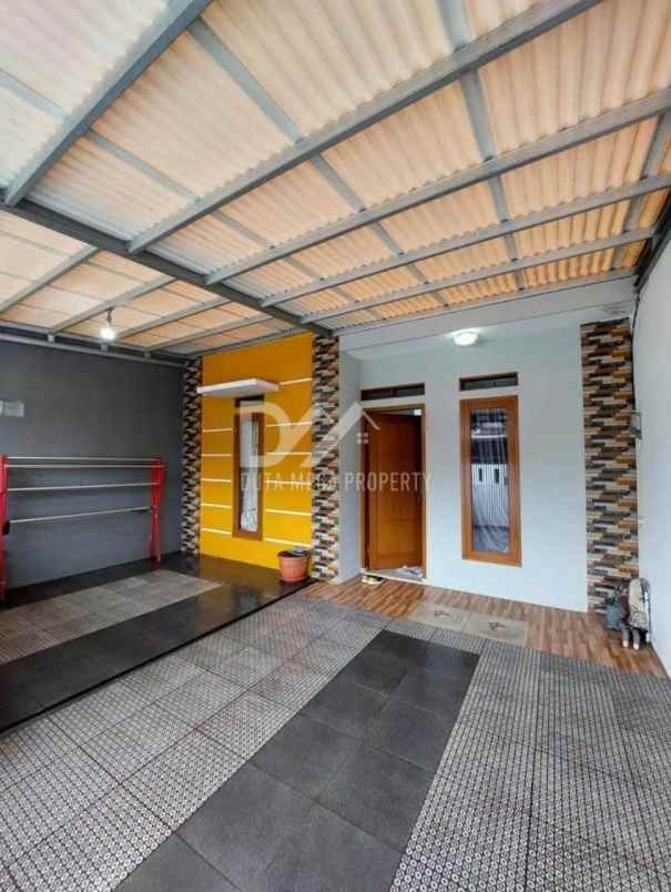 dijual rumah 1 lantai di duta bintaro