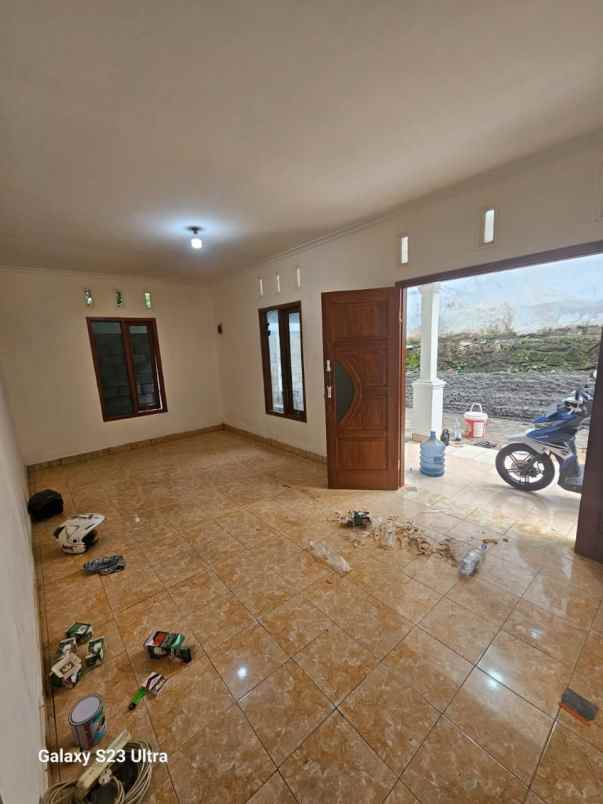 dijual rumah 2 5 km bangunjiwo