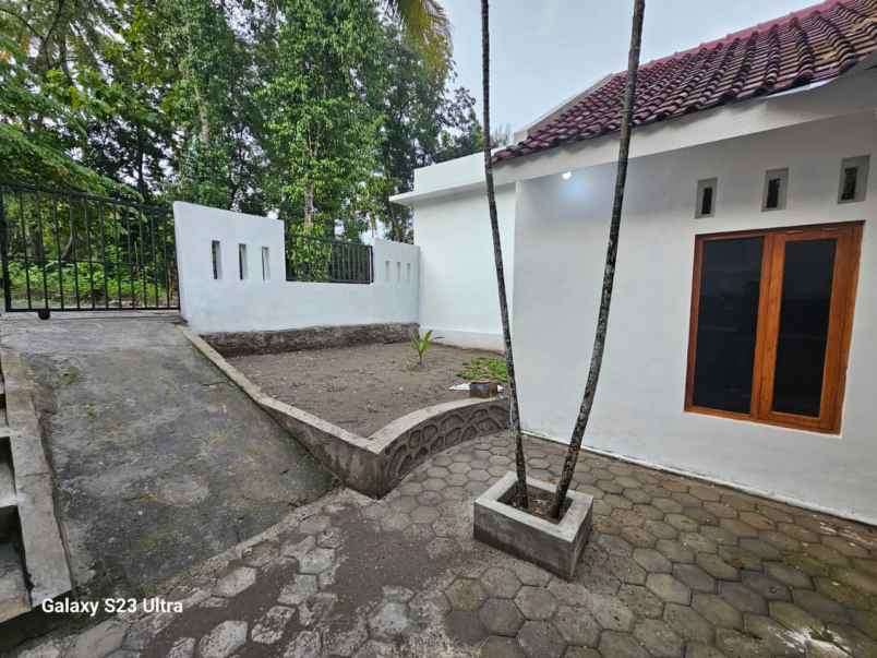 dijual rumah 2 5 km bangunjiwo