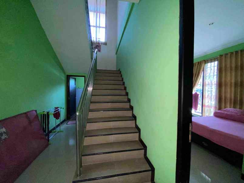 dijual rumah 2 lantai di jatiasih bekasi jawa barat