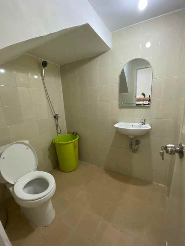 dijual rumah asri cantik di gdc