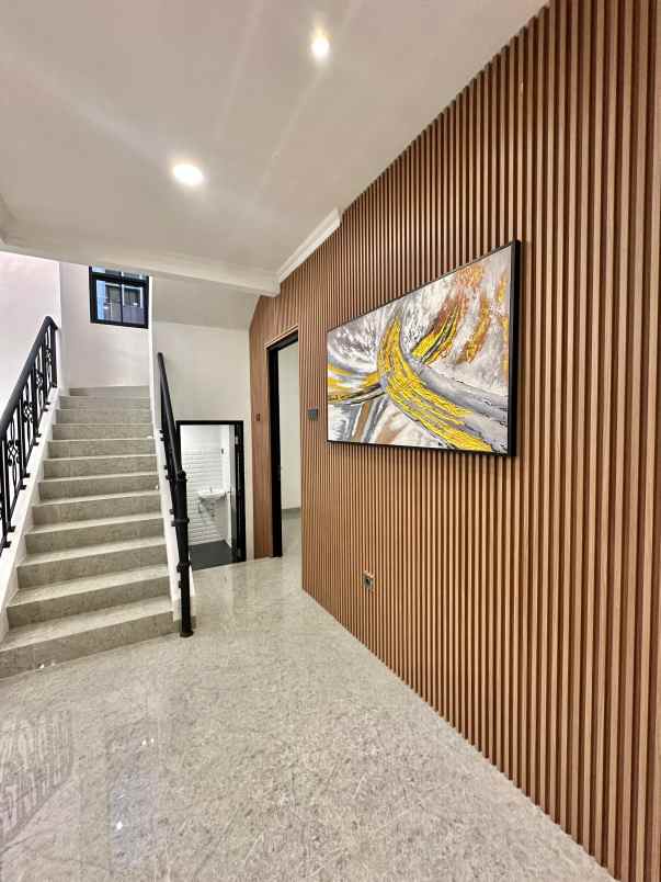 dijual rumah bagus di deltamas cikarang pusat