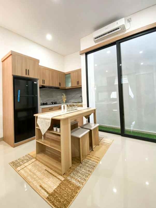 dijual rumah baturetno kec banguntapan